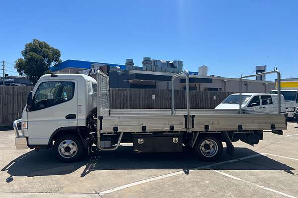 2017 Fuso Canter 515  4x2