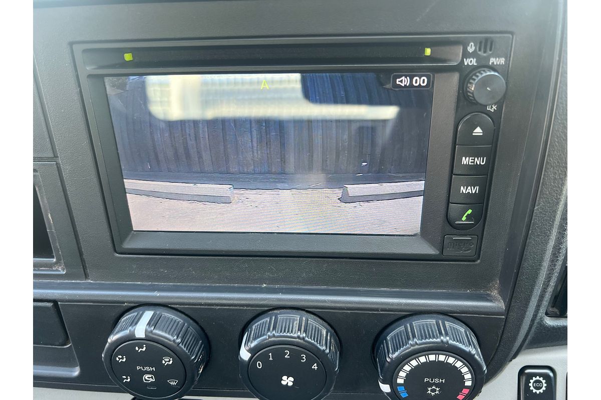 2017 Fuso Canter 515  4x2