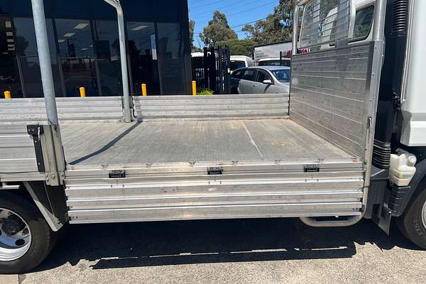 2017 Fuso Canter 515  4x2