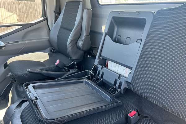 2017 Fuso Canter 515  4x2