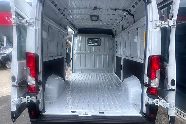 2024 Fiat Ducato Series 9 LWB