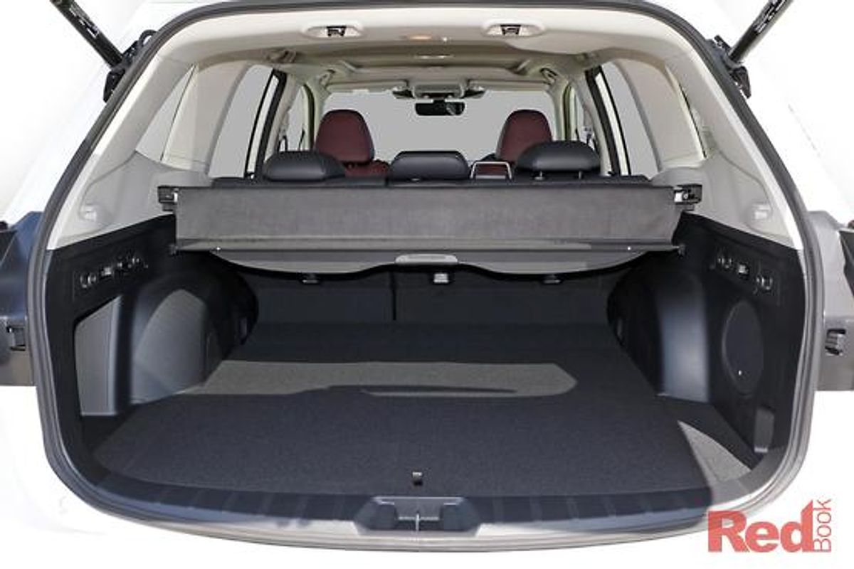 2024 Subaru Forester STI Sport S5