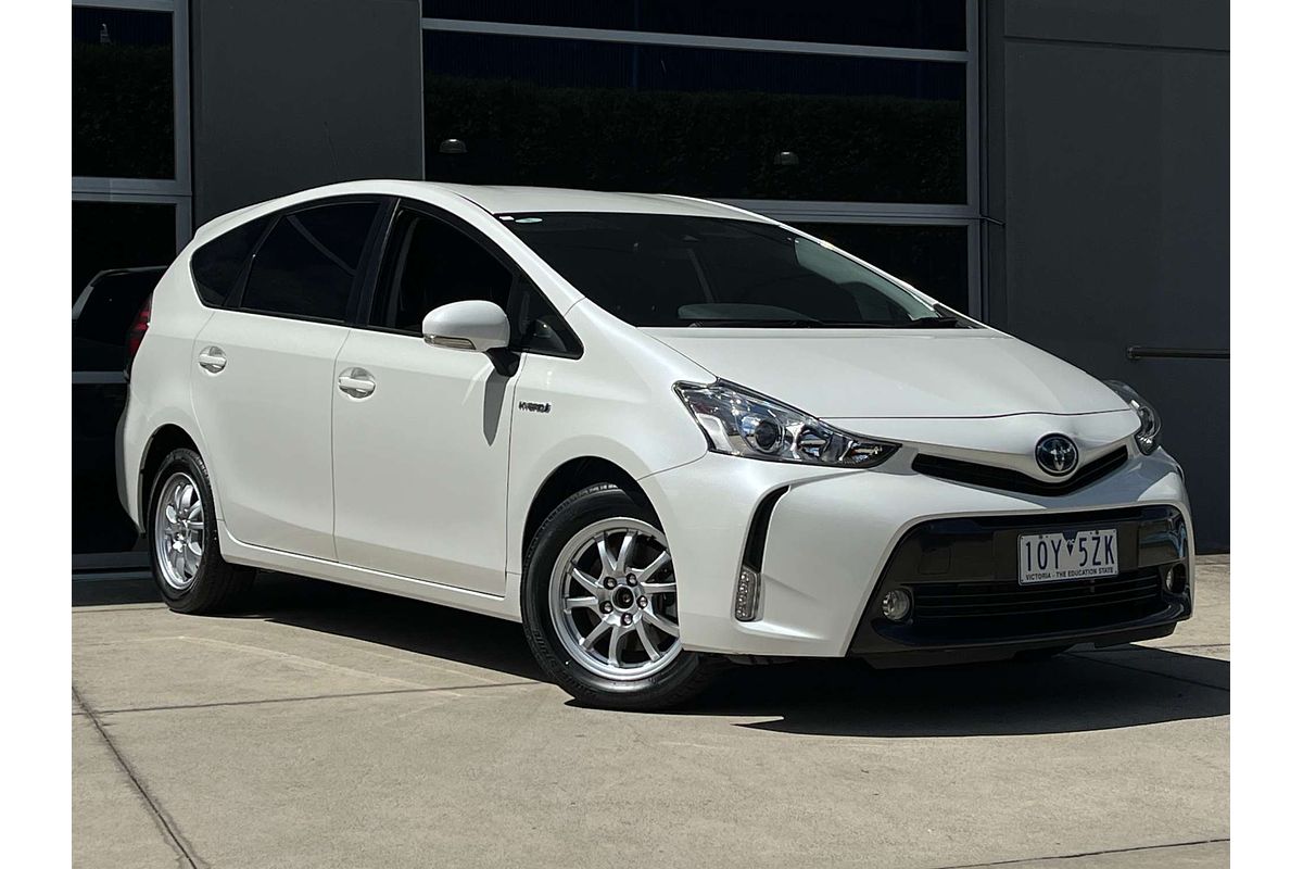 2018 Toyota Prius V i-Tech ZVW40R