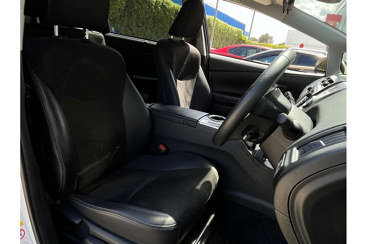 2018 Toyota Prius V i-Tech ZVW40R