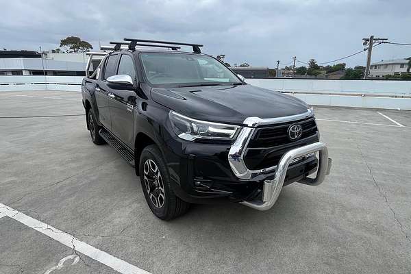 2022 Toyota Hilux SR5 GUN126R 4X4