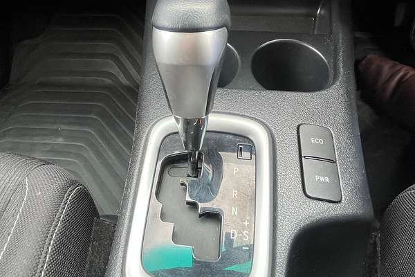 2022 Toyota Hilux SR5 GUN126R 4X4