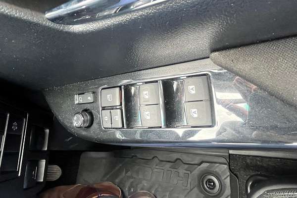 2022 Toyota Hilux SR5 GUN126R 4X4