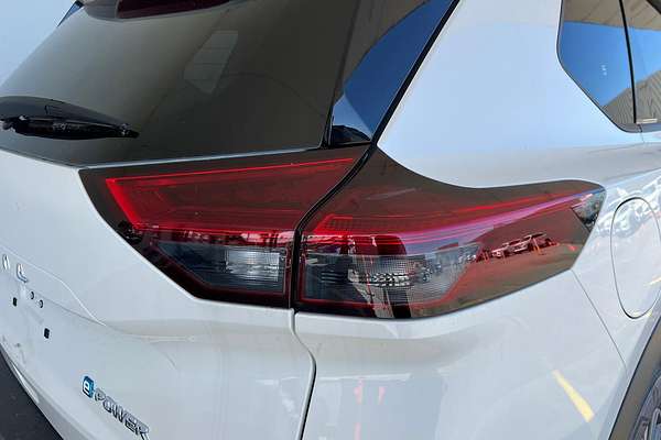 2024 Nissan X-TRAIL ST-L e-POWER T33