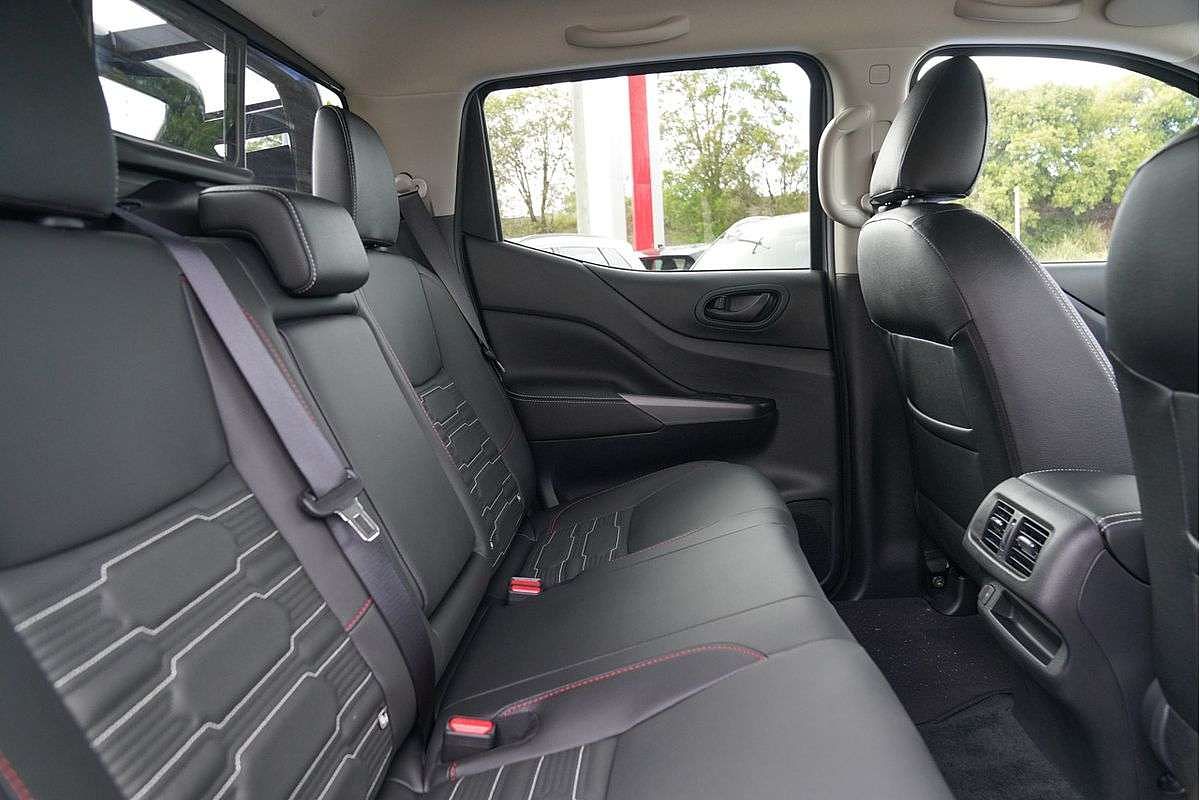 2024 Nissan Navara PRO-4X Warrior D23 4X4