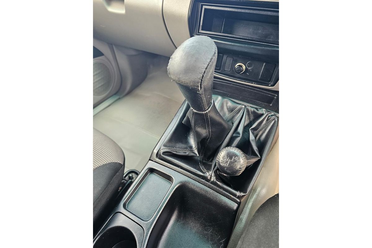2013 Mitsubishi Triton GLX MN 4X4