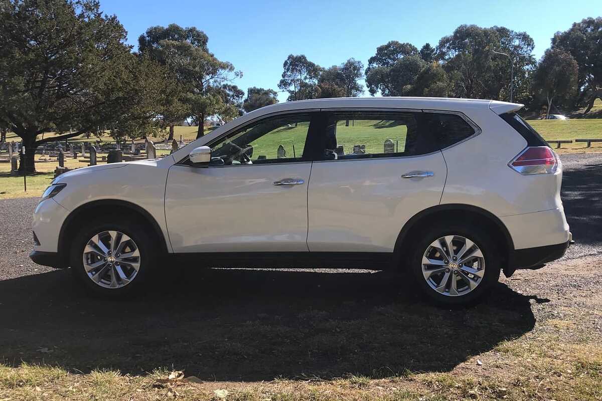 2016 Nissan X-TRAIL ST T32