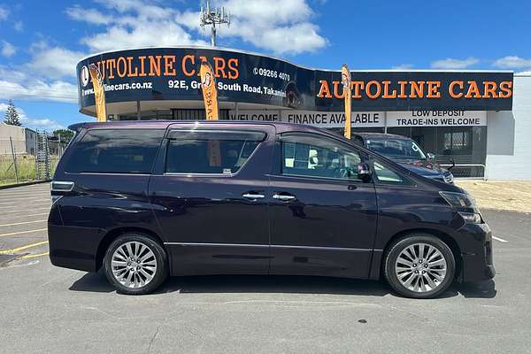 2014 Toyota Vellfire