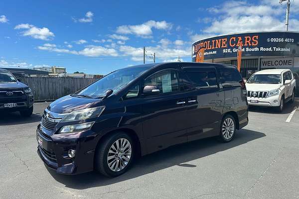 2014 Toyota Vellfire