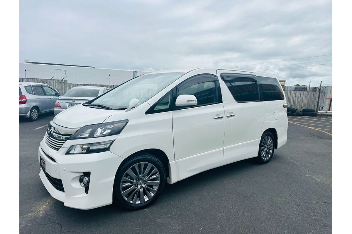 2013 Toyota Vellfire