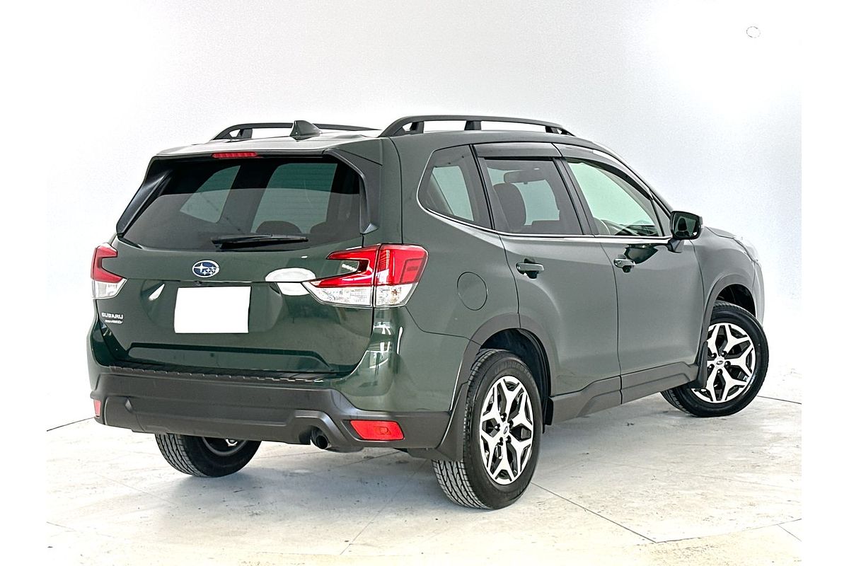 2023 Subaru Forester 2.5i S5