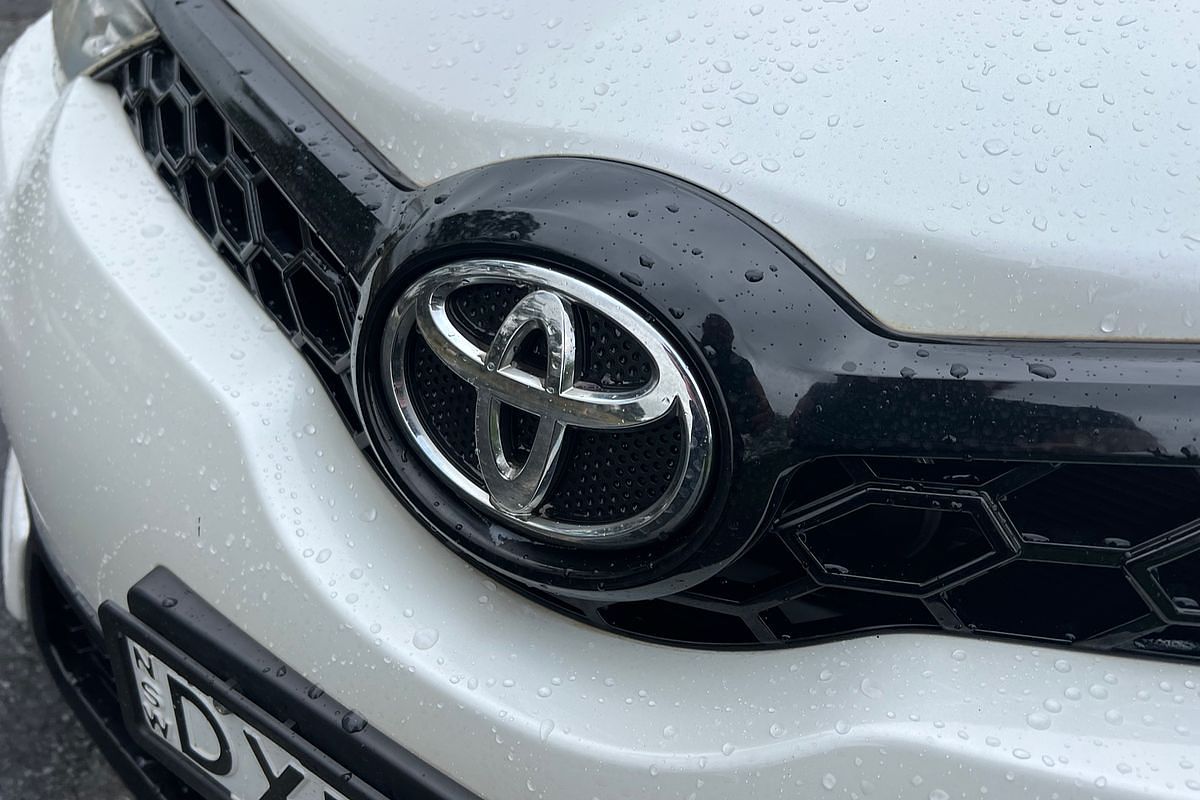 2018 Toyota Corolla SX ZRE182R