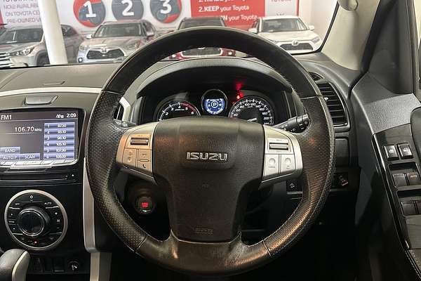 2017 Isuzu MU-X LS-T