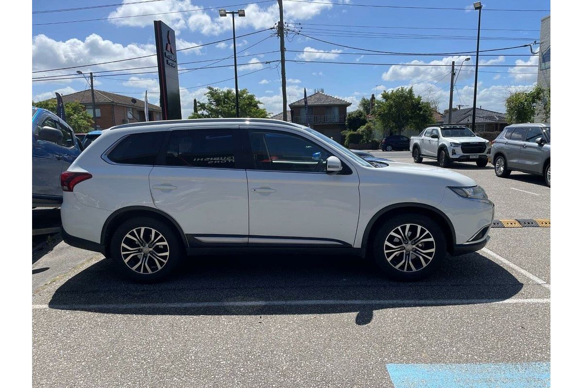 2015 Mitsubishi Outlander LS ZK