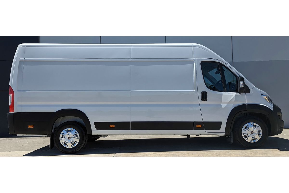 2024 Fiat Ducato Series 9