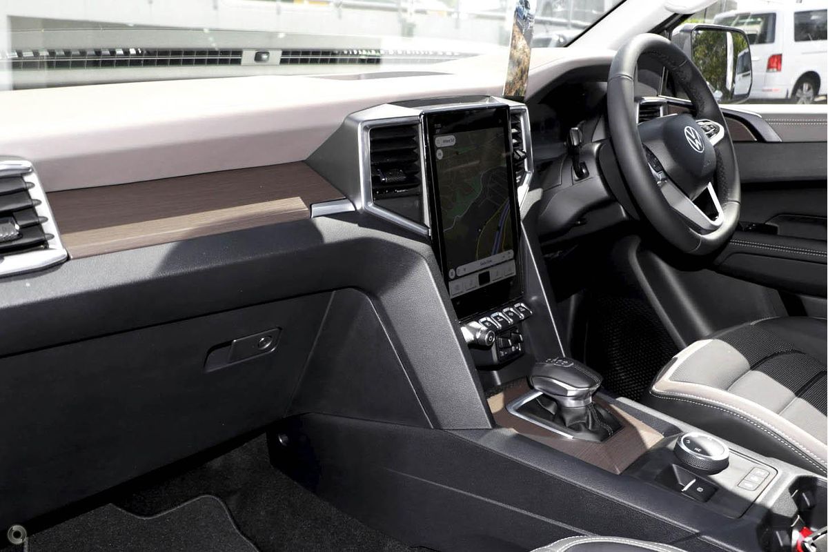 2024 Volkswagen Amarok TDI600 Style NF 4X4