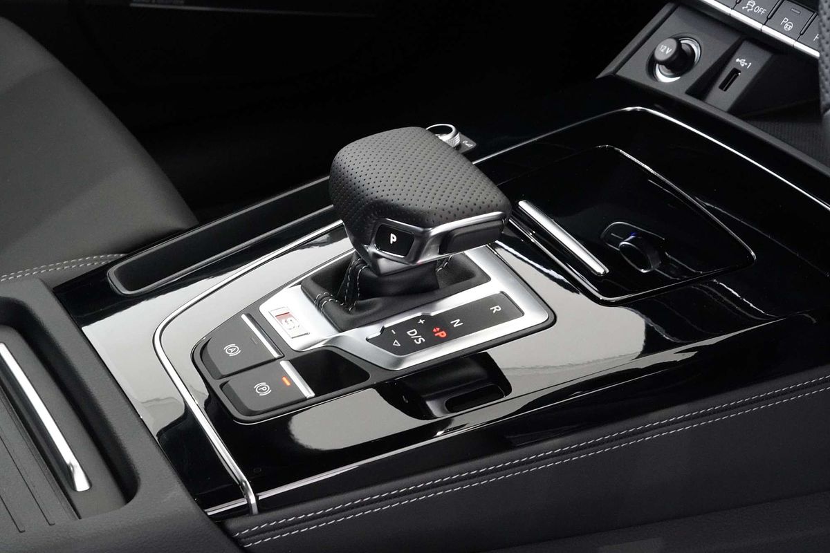 2024 Audi SQ5 TDI FY