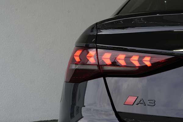 2024 Audi A3 35 TFSI S line GY