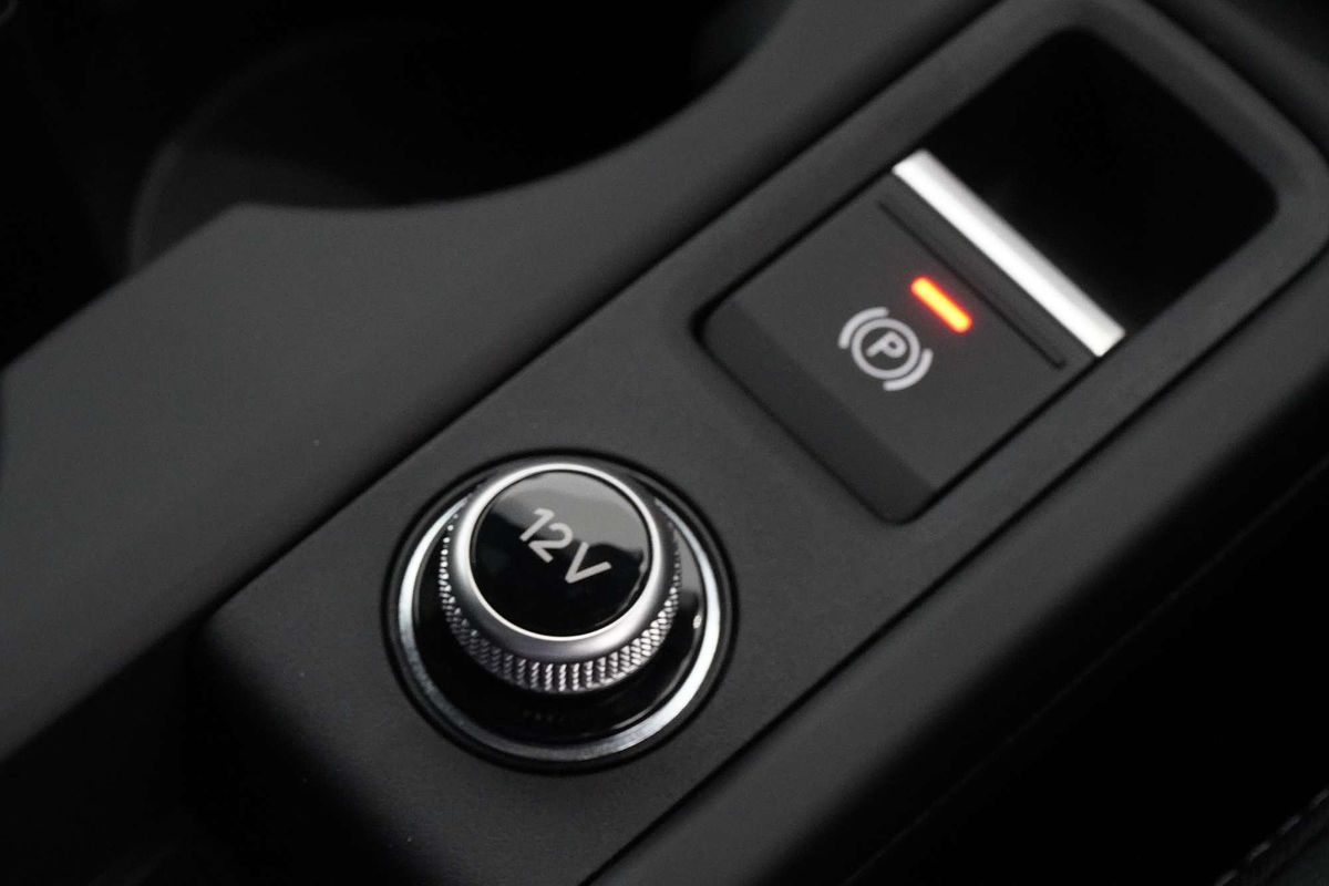 2024 Audi A3 35 TFSI S line GY