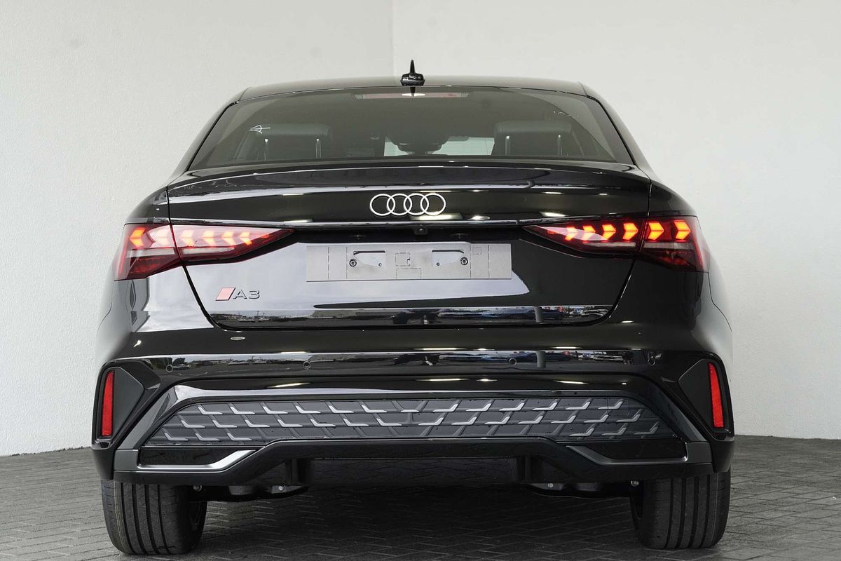 2024 Audi A3 35 TFSI S line GY