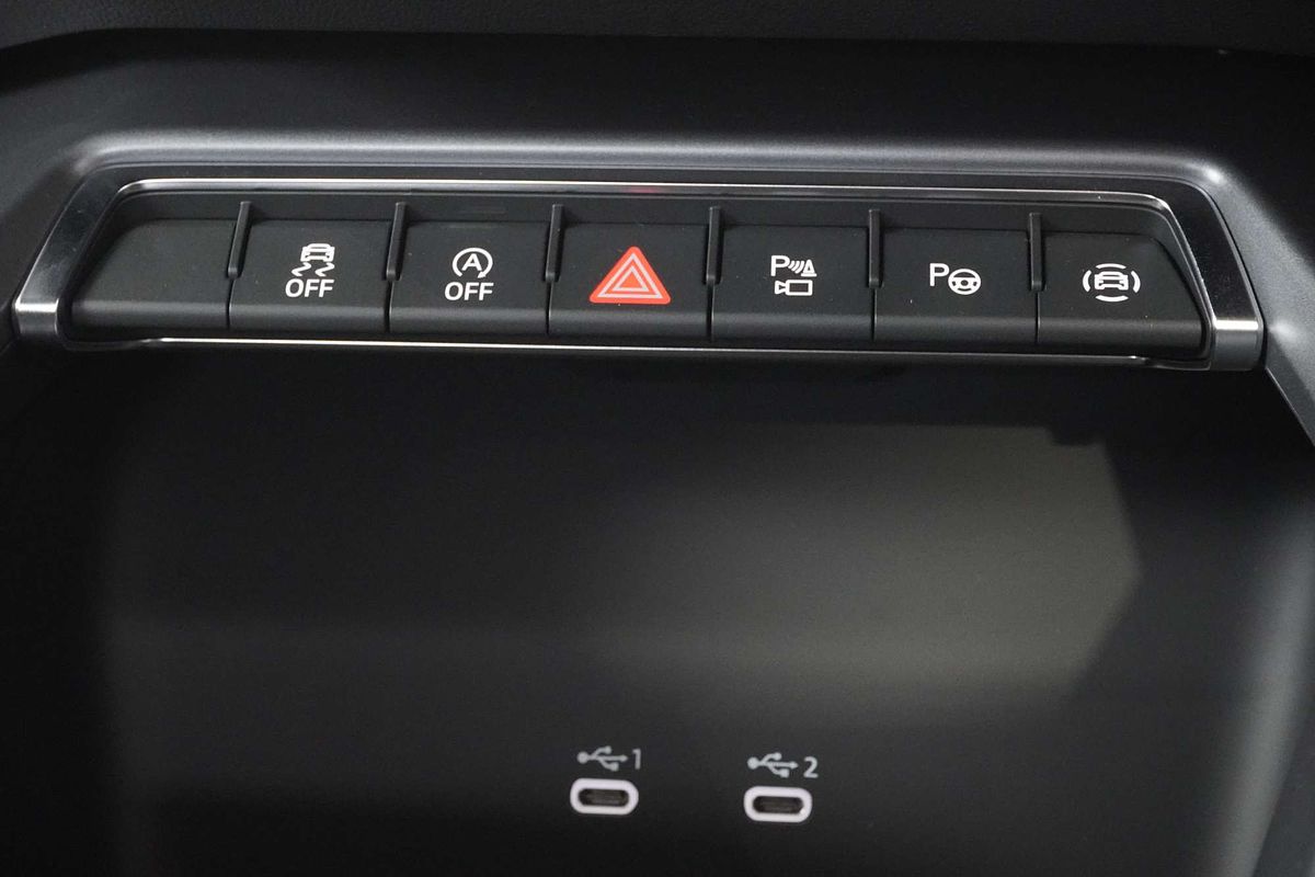 2024 Audi A3 35 TFSI S line GY