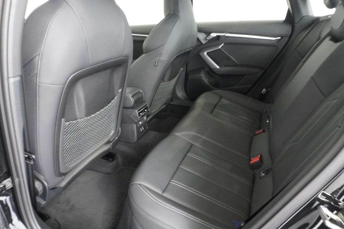 2024 Audi A3 35 TFSI S line GY