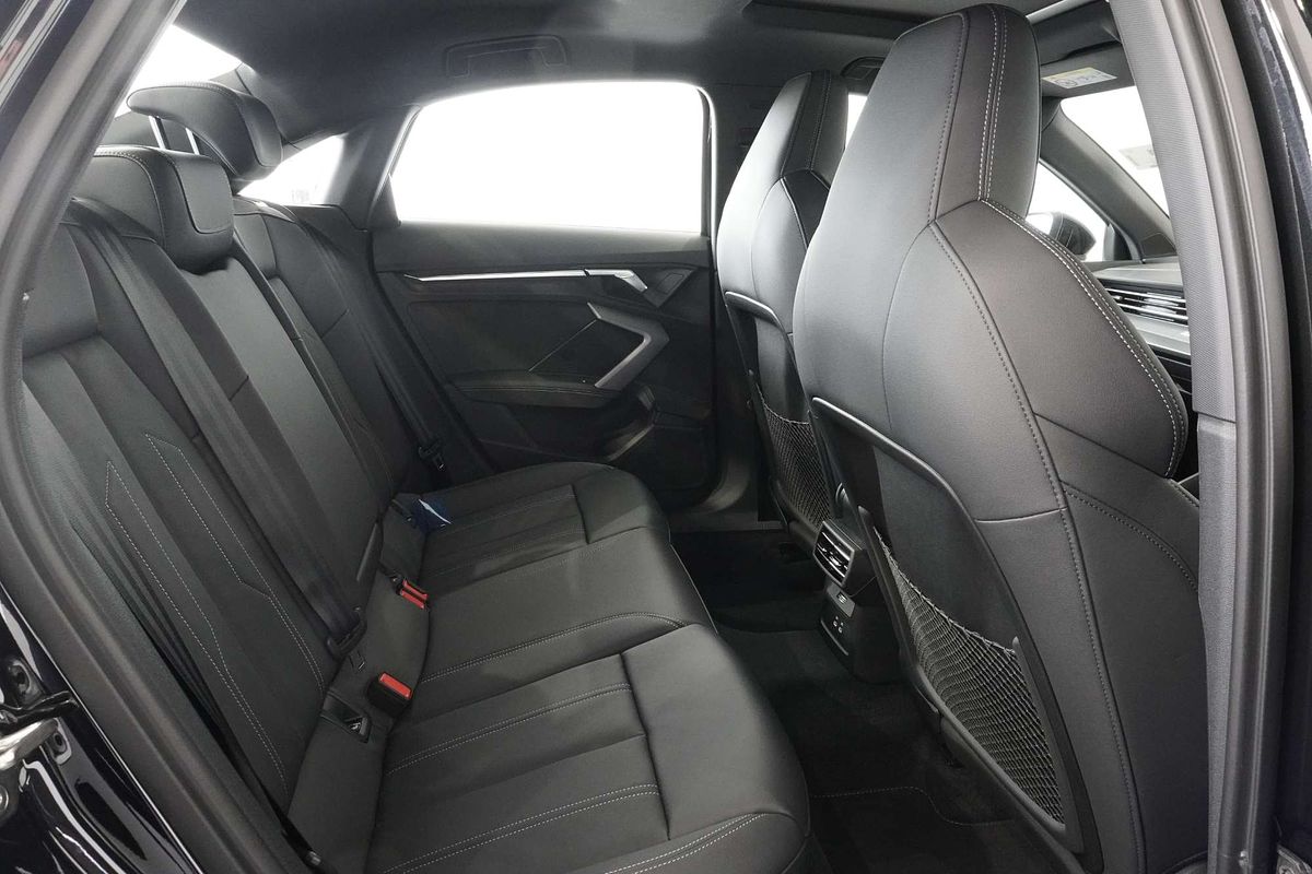 2024 Audi A3 35 TFSI S line GY