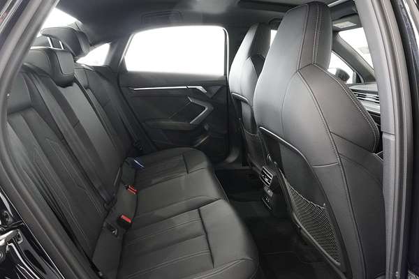 2024 Audi A3 35 TFSI S line GY