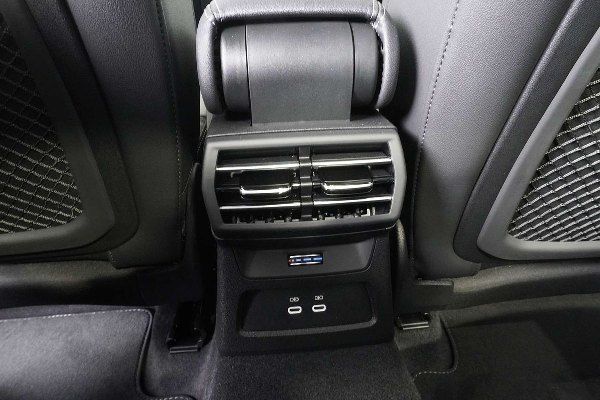 2024 Audi A3 35 TFSI S line GY
