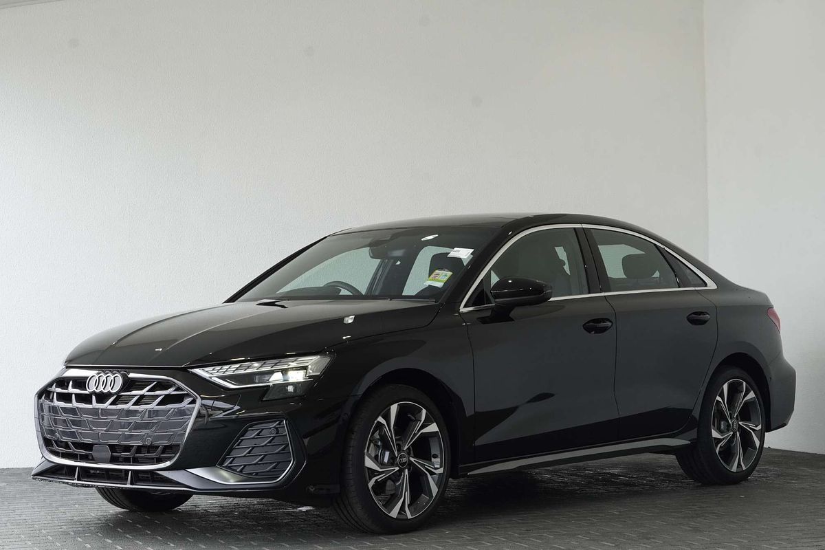 2024 Audi A3 35 TFSI S line GY