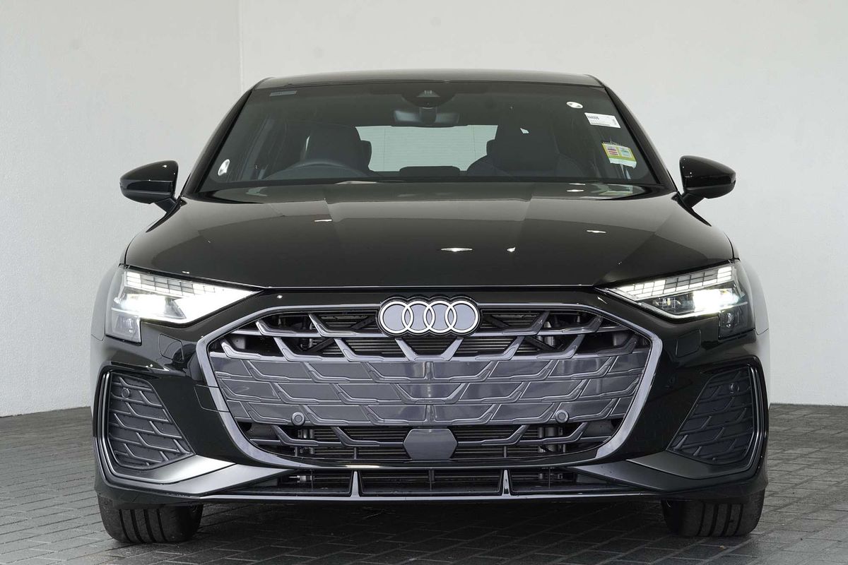 2024 Audi A3 35 TFSI S line GY