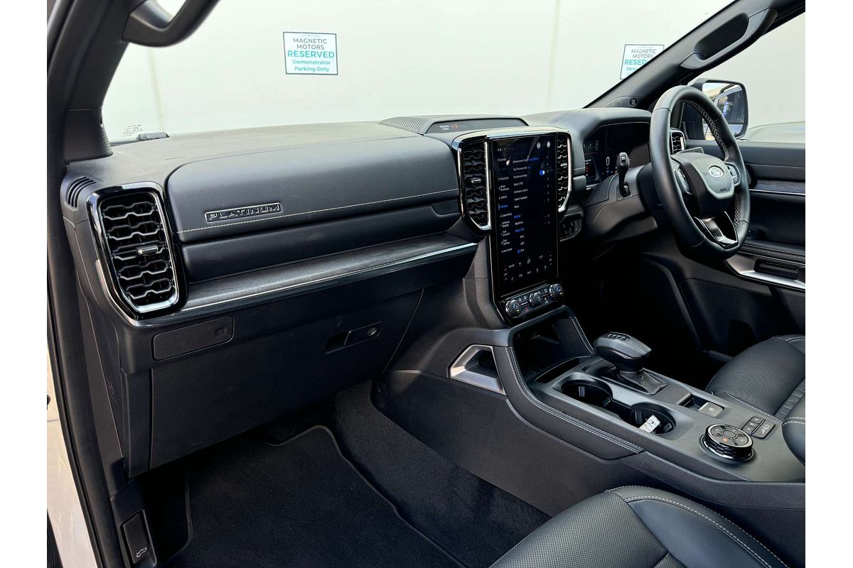 2024 Ford Everest Platinum