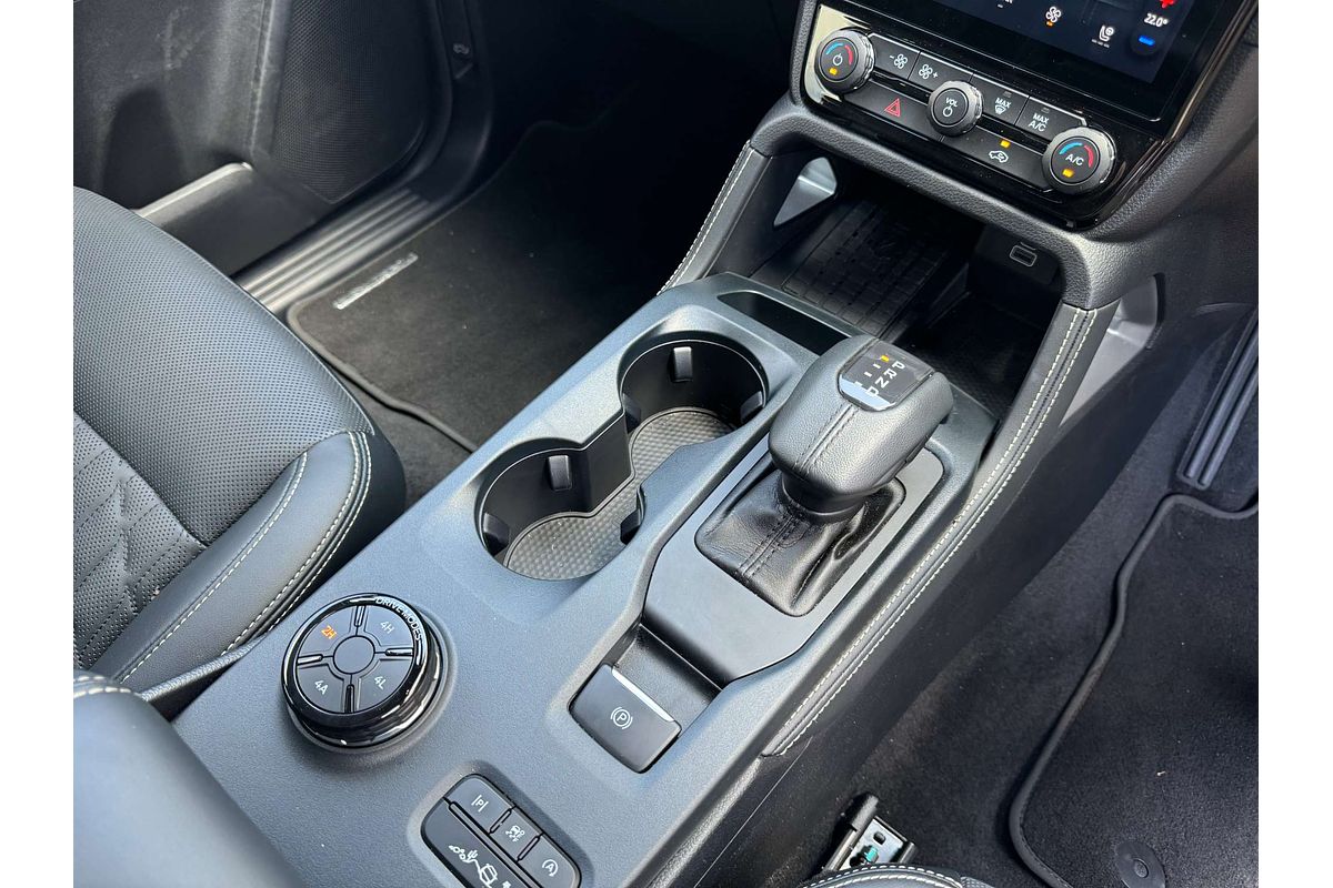2024 Ford Everest Platinum