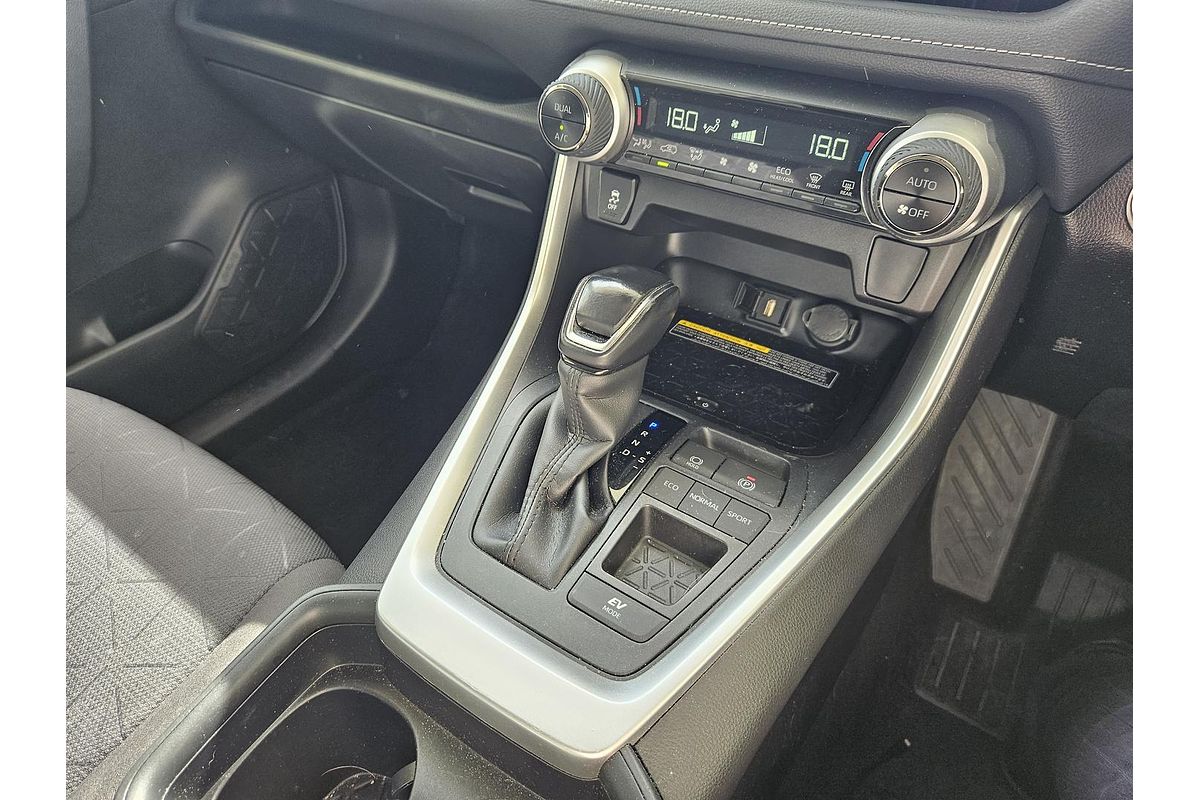2020 Toyota RAV4 GXL AXAH52R