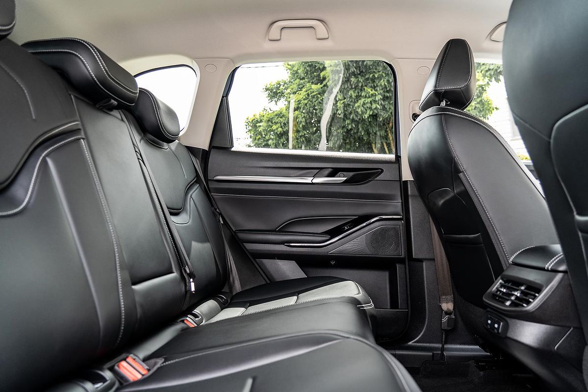 2023 GWM Haval H6 Lux Hybrid B01