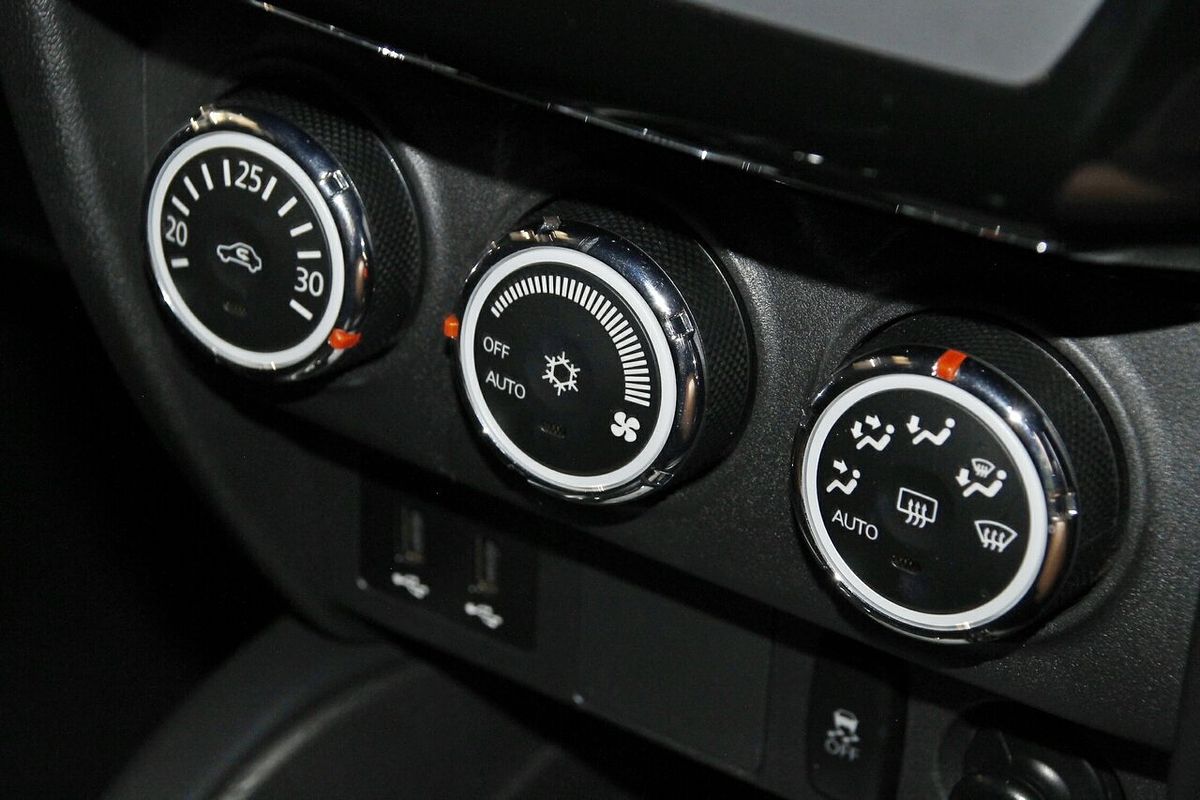 2018 Mitsubishi ASX ES ADAS XC
