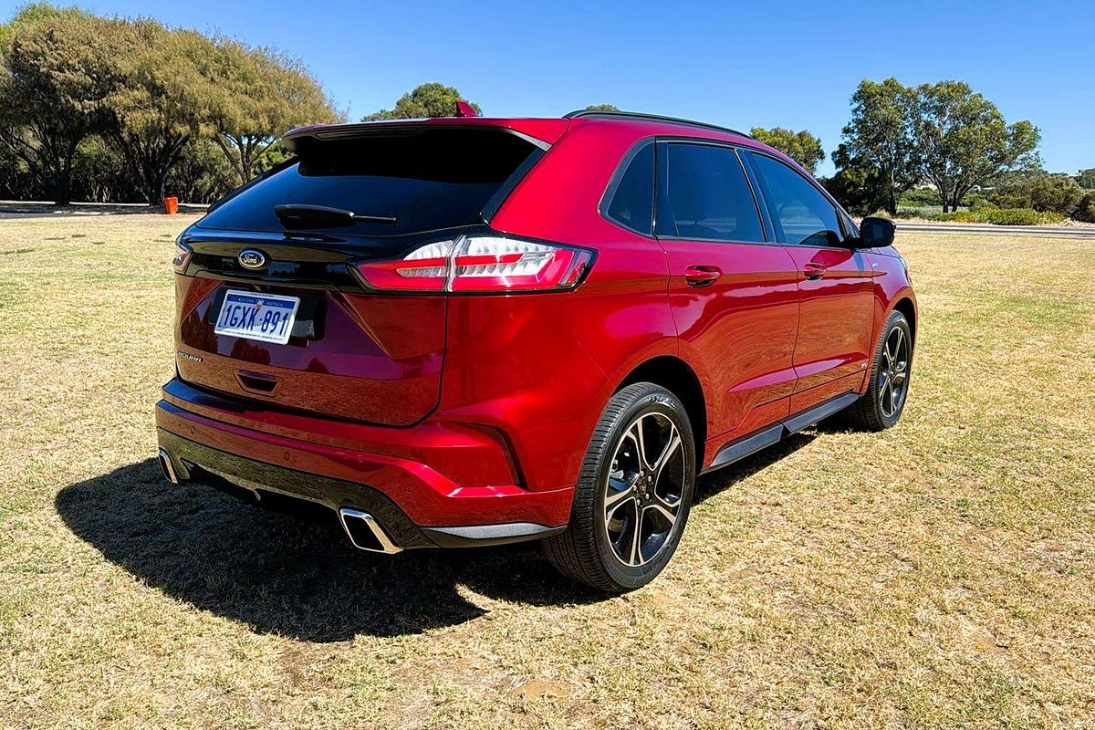 2018 Ford Endura ST-Line CA