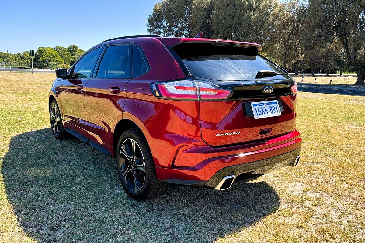 2018 Ford Endura ST-Line CA