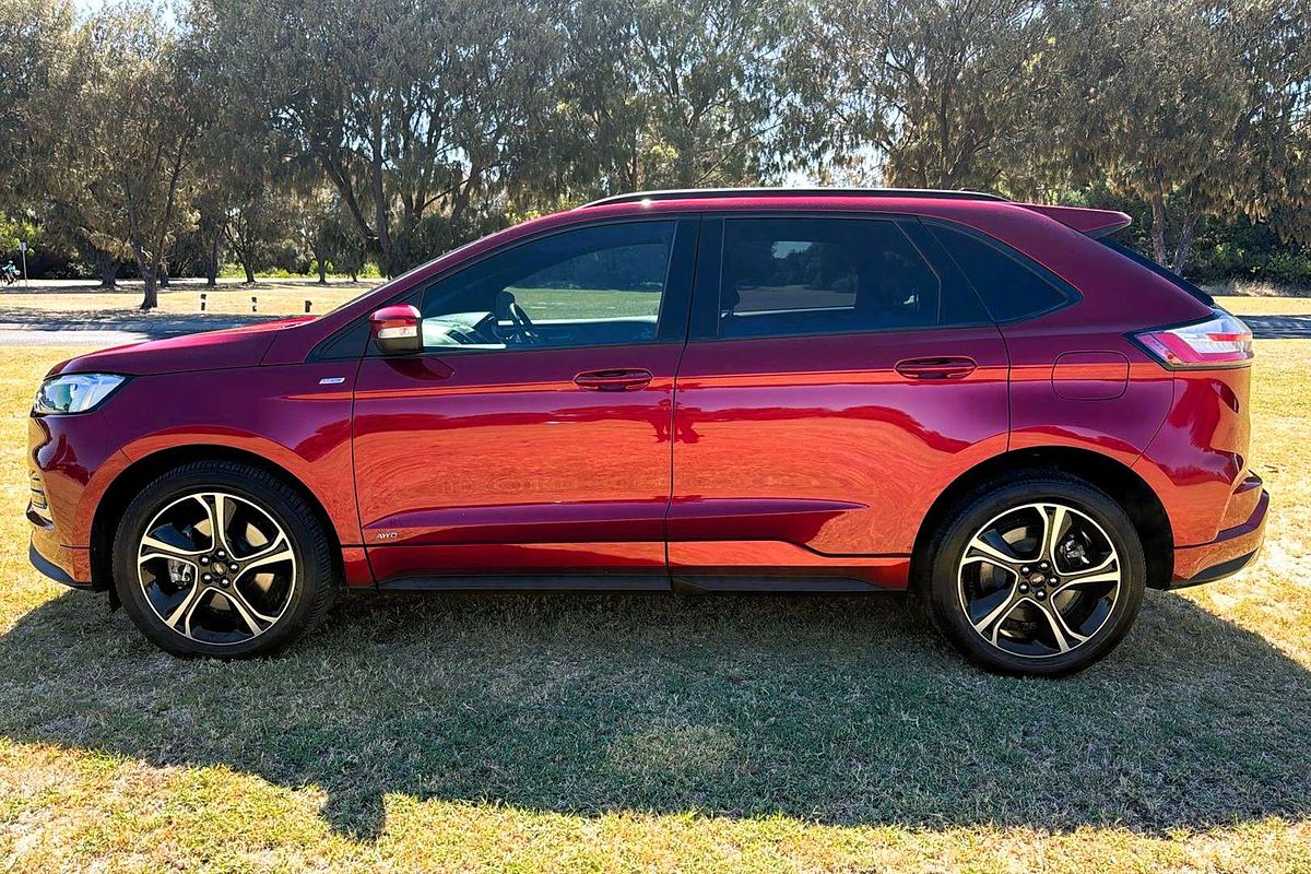 2018 Ford Endura ST-Line CA