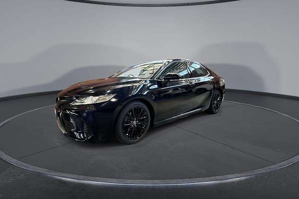 2018 Toyota Camry SL GSV70R