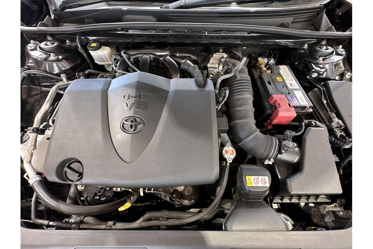 2018 Toyota Camry SL GSV70R