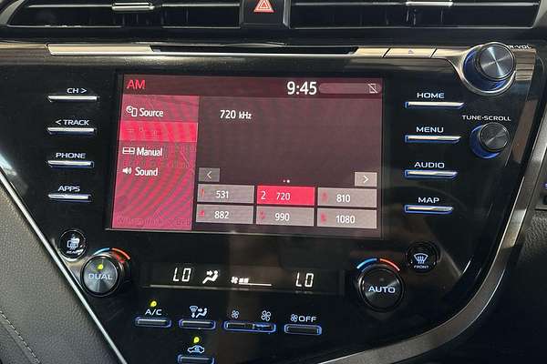 2018 Toyota Camry SL GSV70R