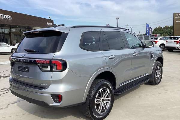2023 Ford Everest Trend