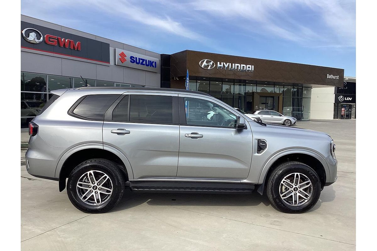 2023 Ford Everest Trend