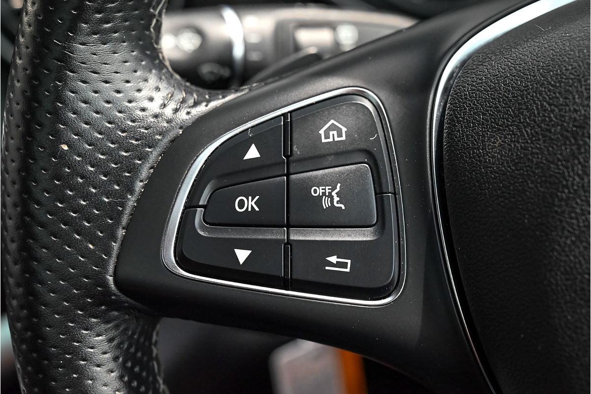 2020 Mercedes-Benz V-Class V220 d 447