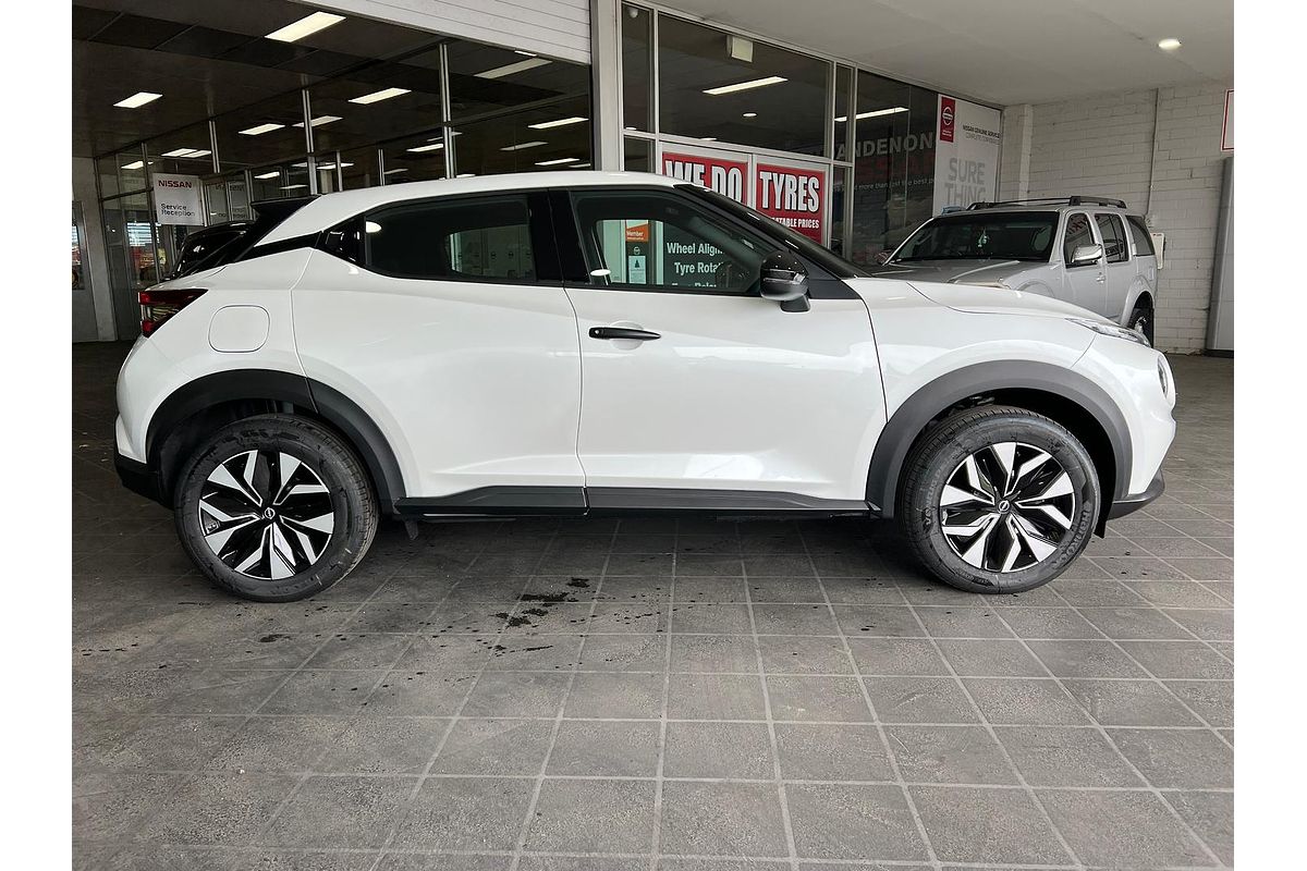 2024 Nissan JUKE ST F16